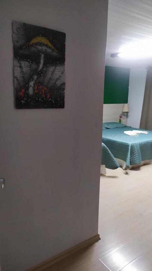 Casa Klos - Quartos Amplos クリチバ エクステリア 写真